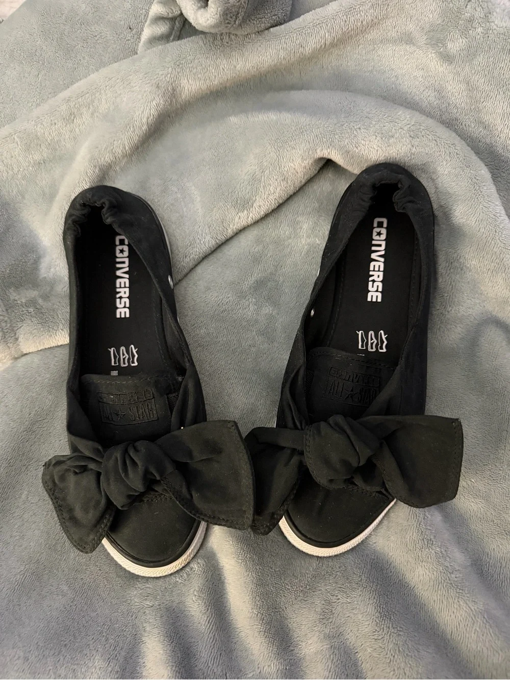 Converse Women's Black Bow Slip-On Sneakers